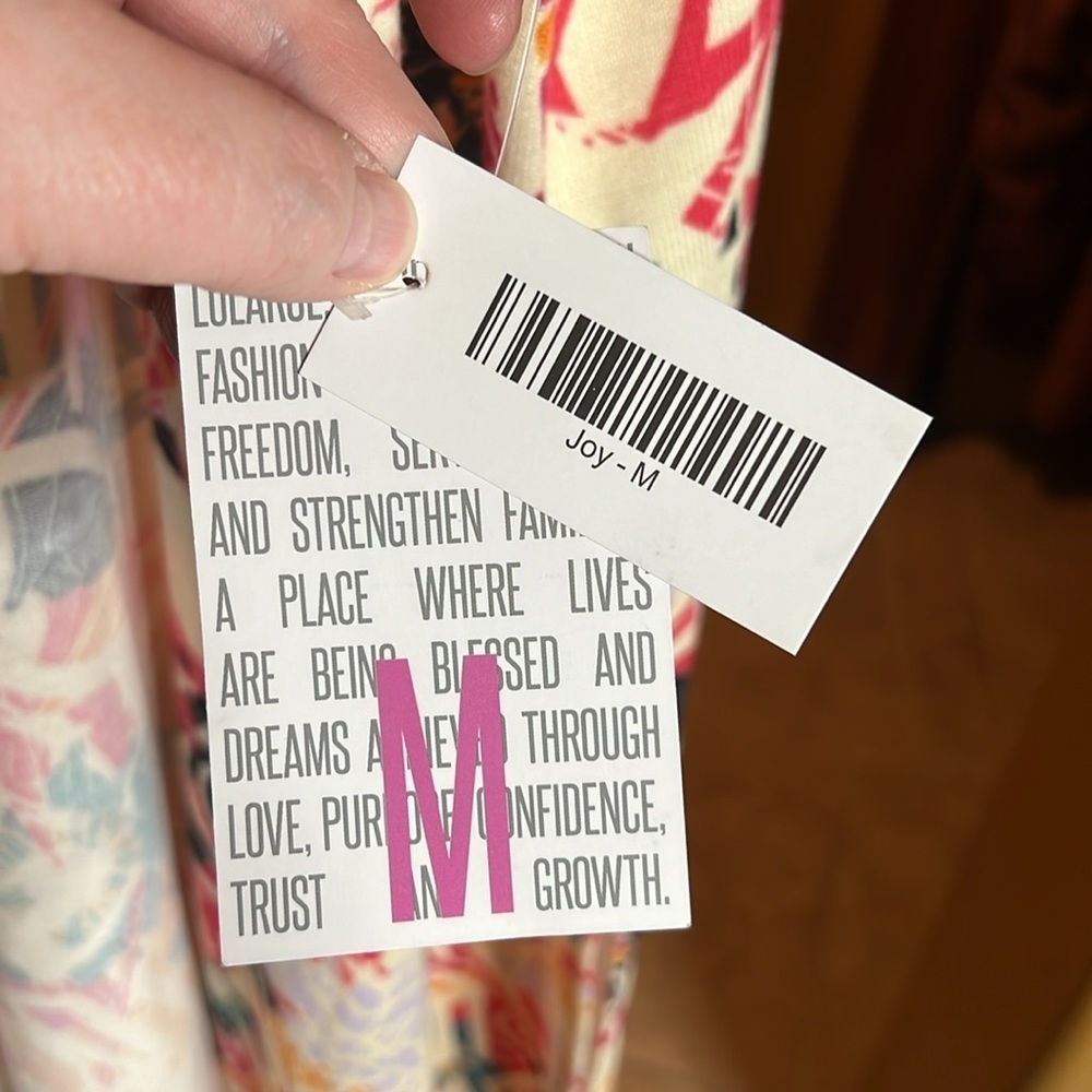 NWT LuLaRoe Joy Duster Vest Medium Rare Abstract Floral Print - Picture 6 of 8